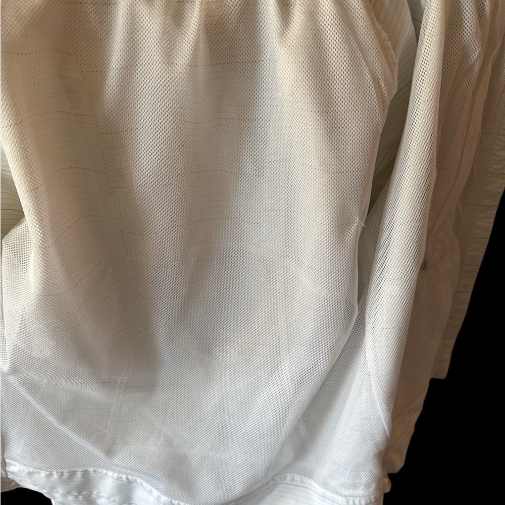 Athleta Ladies’ White Mesh Rain Jacket EUC - Picture 9 of 11